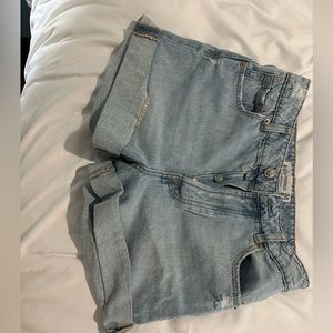 Stradivarius !!! Bought in Spain and only worn once!